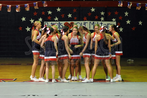 8-28 WA Pep Rally 001.JPG - SCRIVENER D300